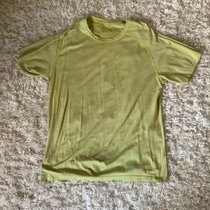 Lululemon Tee